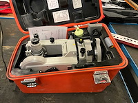 Sokkisha ts20a theodoliet + statief + meetstok - afbeelding 7 van  13
