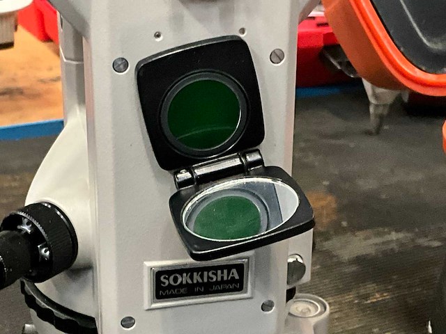 Sokkisha ts20a theodoliet + statief + meetstok - afbeelding 11 van  13