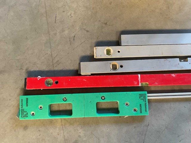 Sola+diverse waterpassen+freesmal - afbeelding 2 van  5