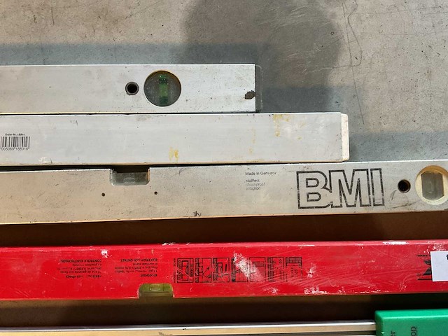 Sola+diverse waterpassen+freesmal - afbeelding 3 van  5