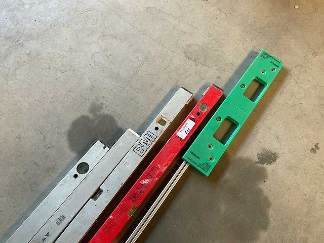 Sola+diverse waterpassen+freesmal - afbeelding 4 van  5