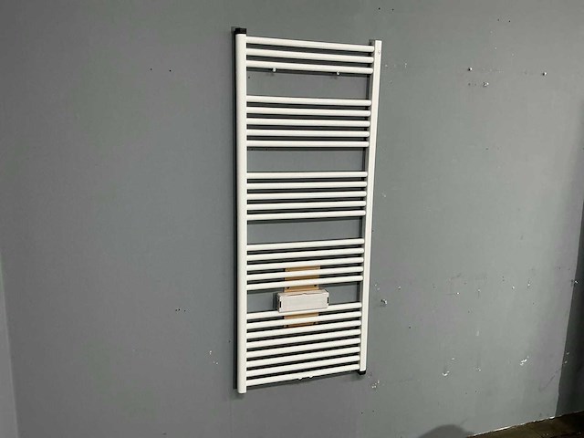 Solar - towel designradiator - 60 x 145 cm - afbeelding 3 van  6