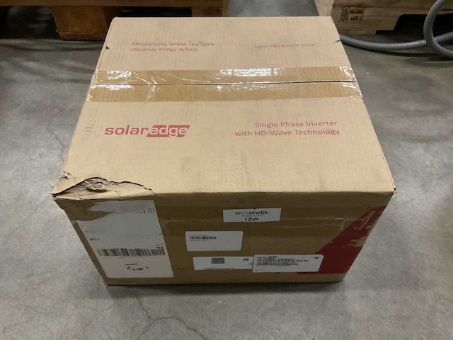 Solar edge se2200h omvormer - afbeelding 1 van  2