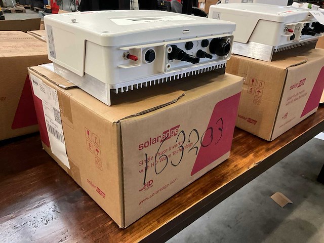 Solar edge se3000h omvormer - afbeelding 4 van  5