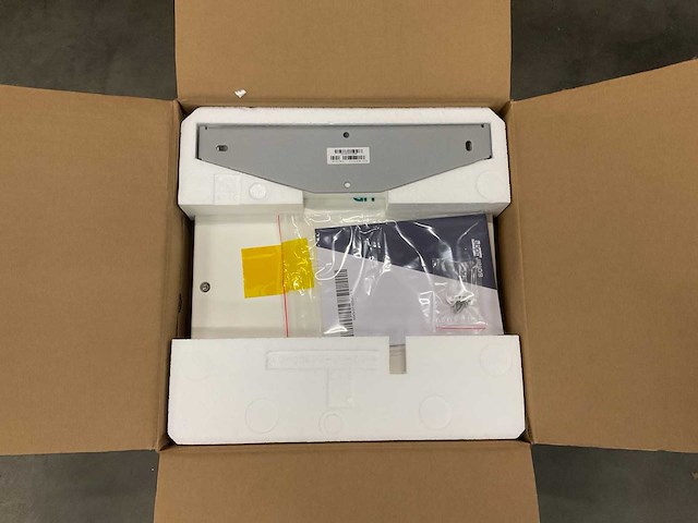 Solar edge se3000h omvormer - afbeelding 1 van  2