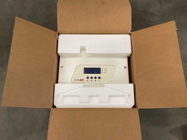 Solar edge se3000h omvormer - afbeelding 1 van  2