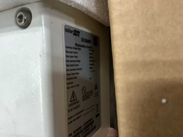 Solar edge se3680h omvormer - afbeelding 2 van  2