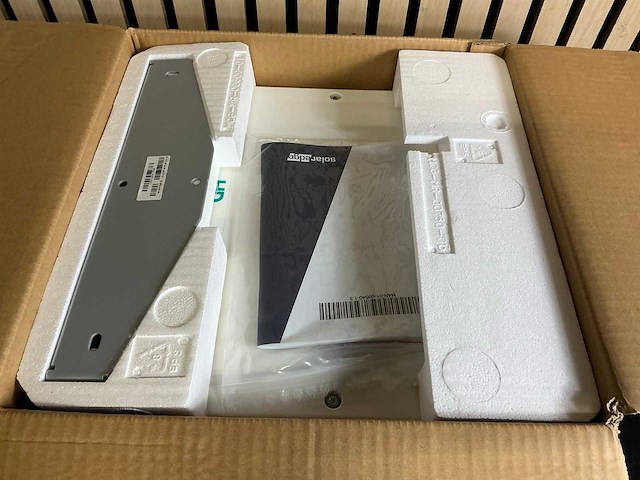 Solar edge se3680h omvormer - afbeelding 2 van  4