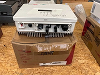 Solar edge se4000h omvormer - afbeelding 2 van  4