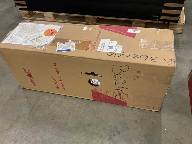 Solar edge se5k-rws48ben4 omvormer - afbeelding 1 van  3