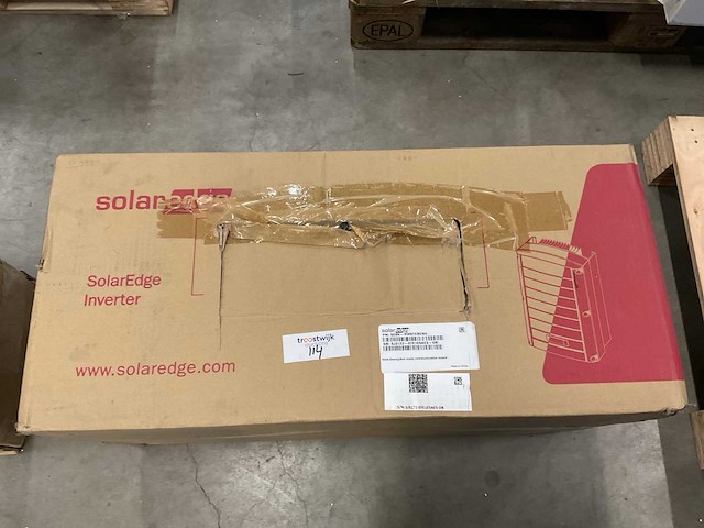 Solar edge se8k-rw0teben4 omvormer - afbeelding 1 van  4