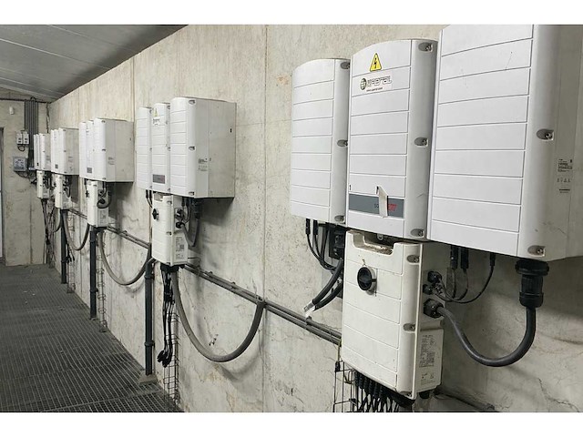 Solar edge zonnecel productiemachine - afbeelding 2 van  10