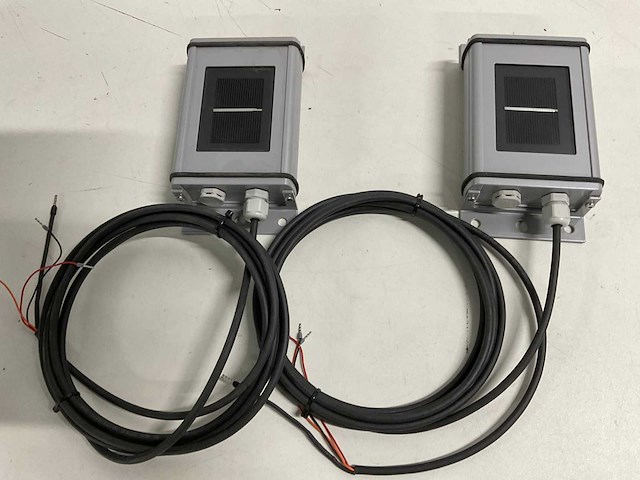 Solar irradiance sensors (2x) - afbeelding 1 van  2