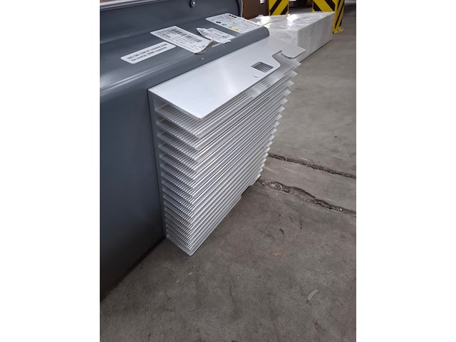 Solar omvormer , abb, uno-dm-33-tl-plus-b - afbeelding 4 van  5
