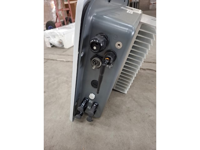 Solar omvormer , abb, uno-dm-33-tl-plus-b - afbeelding 5 van  5