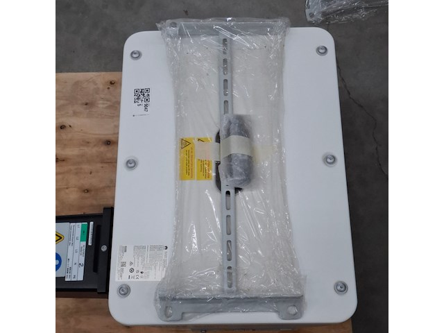 Solar omvormer huawei, sun2000-36ktl-m3, bouwjaar 2022 - afbeelding 3 van  11