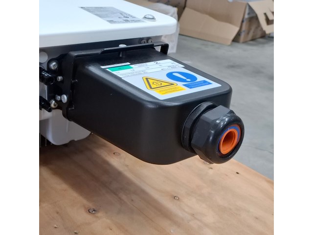 Solar omvormer huawei, sun2000-36ktl-m3, bouwjaar 2022 - afbeelding 9 van  11