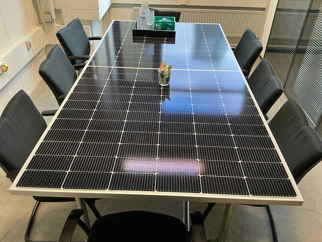 Solar vergadertafel met stoelen - afbeelding 2 van  4