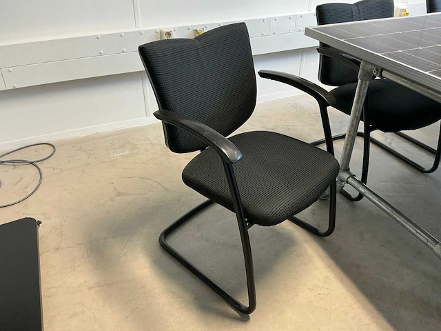 Solar vergadertafel met stoelen - afbeelding 3 van  4