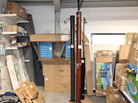 Solardouche showroommodel. hoogte ca. 212 cm. houtlook 18 liter. douchekop ontbreekt - afbeelding 1 van  4
