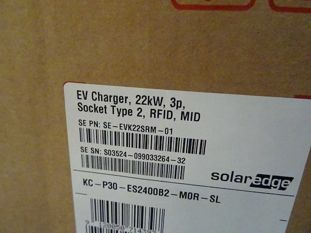 Solaredge - ev charger - wandlaadbox - afbeelding 2 van  2