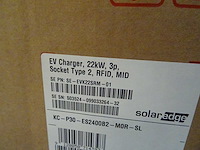 Solaredge - ev charger - wandlaadbox - afbeelding 2 van  2
