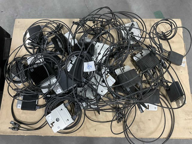 Solaredge - optimizers (25x) - afbeelding 1 van  1