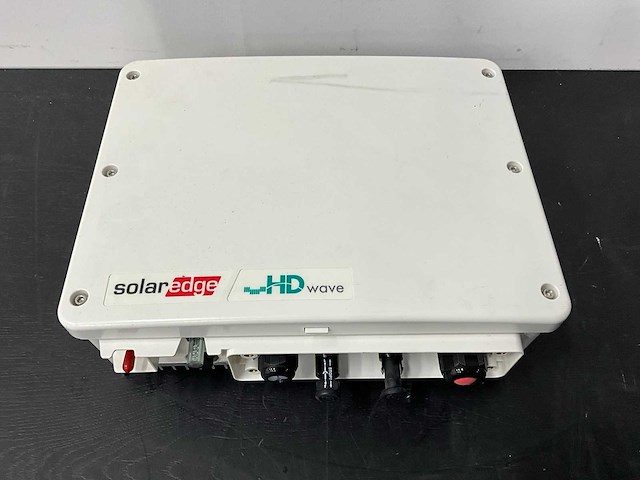 Solaredge - se2200h - omvormer (3x) - afbeelding 1 van  15