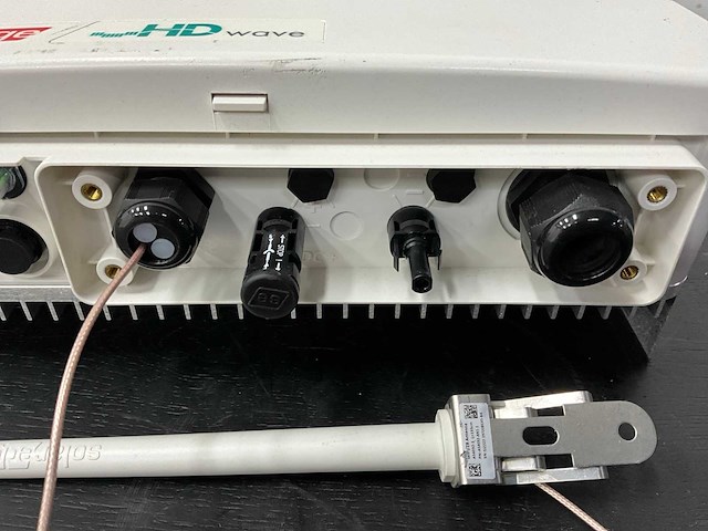 Solaredge - se2200h - omvormer (3x) - afbeelding 13 van  15