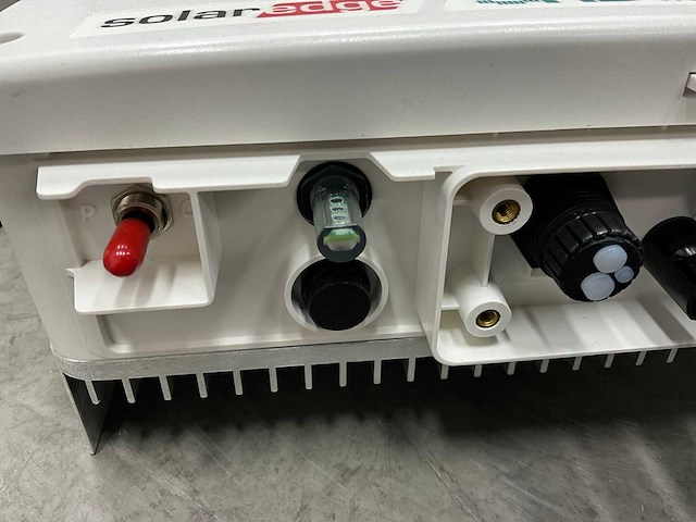 Solaredge - se3680h - omvormer - afbeelding 3 van  5