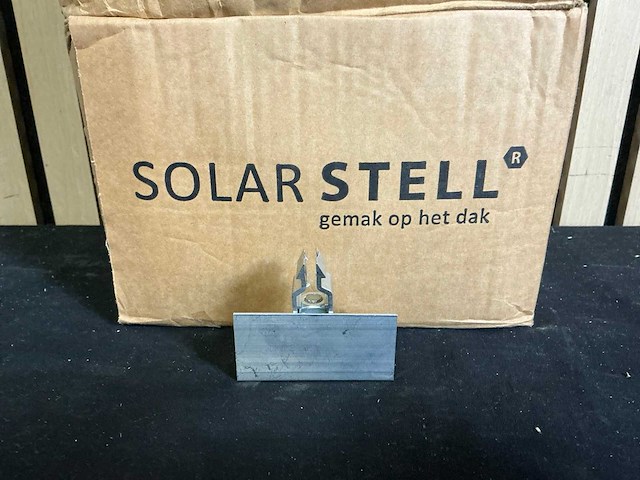 Solaredge 860032 aluminium eindklem blank (100x) - afbeelding 4 van  5