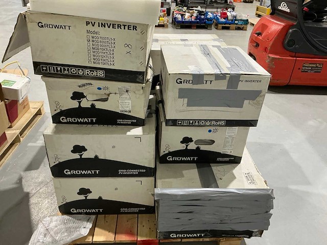 Solaredge en growatt omvormer (28x) - afbeelding 4 van  8