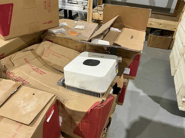 Solaredge en growatt omvormer (28x) - afbeelding 6 van  8