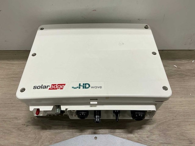 Solaredge hd-wave se3000h omvormer - afbeelding 2 van  4