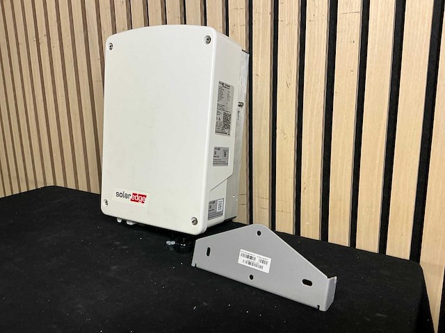 Solaredge se1500m omvormer - afbeelding 4 van  5