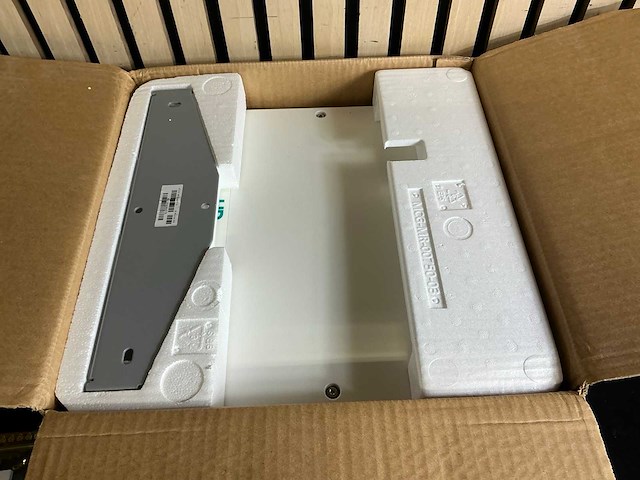 Solaredge se3000h omvormer - afbeelding 2 van  3