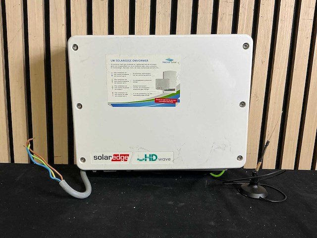 Solaredge se3000h omvormer - afbeelding 1 van  3