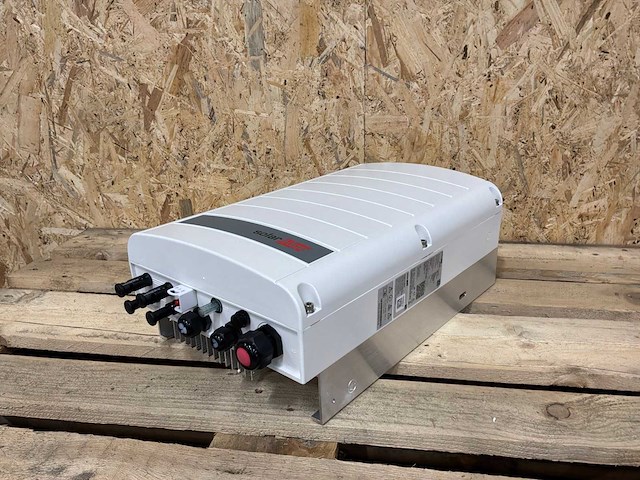 Solaredge se4k-rw0teben4 3 fase omvormer - afbeelding 12 van  16