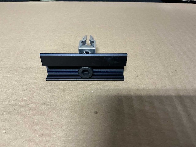Solarstell 35mm aluminium eindklem zwart (100x) - afbeelding 2 van  4