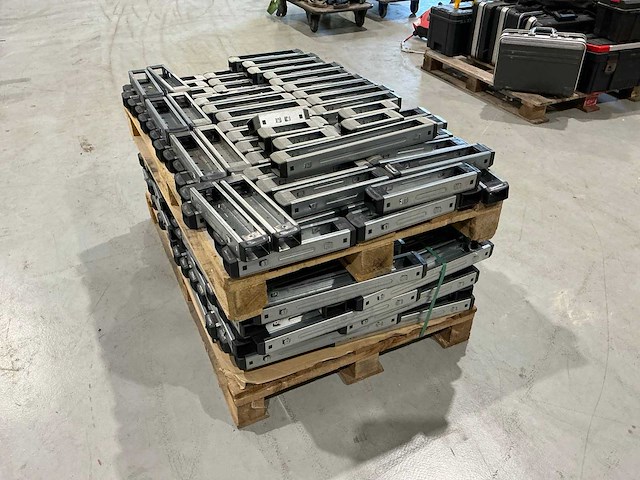 Solarstell partij montagerailprofielen - afbeelding 1 van  5