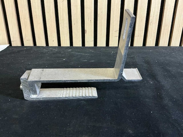 Solarstell verstelbare dakhaak (60x) - afbeelding 1 van  3