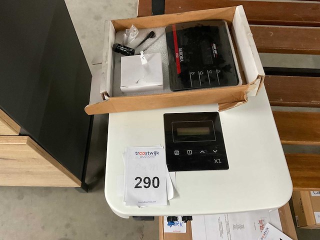 Solarx power - x1 - omvormer - afbeelding 1 van  5