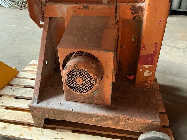 Solbet mbs-502/2 lintzaagmachine - afbeelding 4 van  6