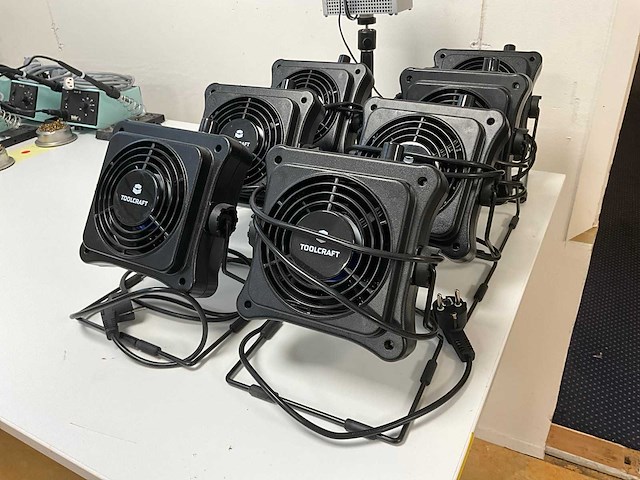 Soldeerdampafzuiging (8x) - afbeelding 1 van  5