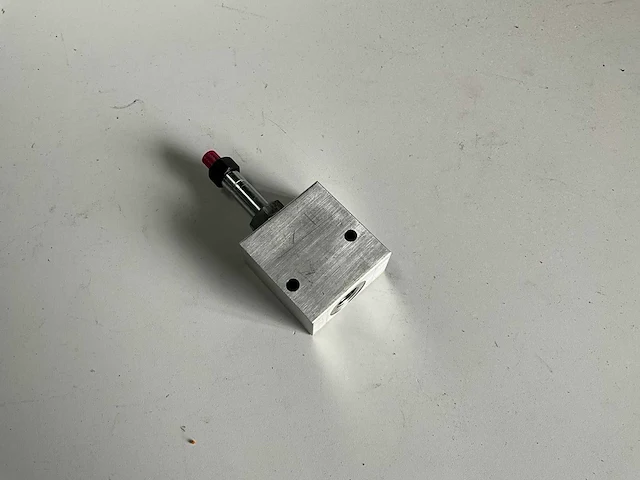 Solenoid a/b klep (15x) - afbeelding 1 van  6