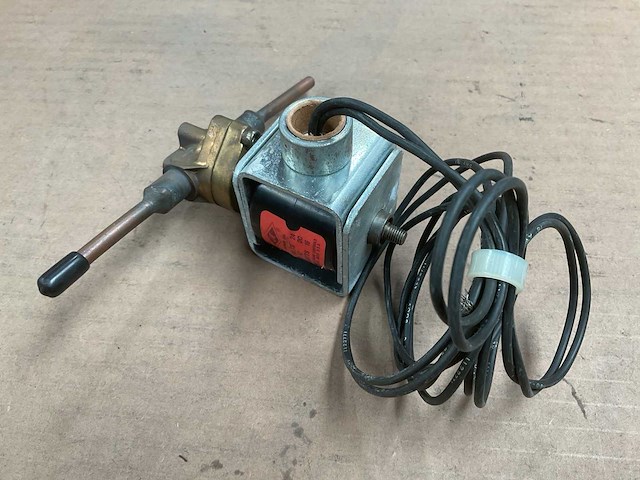 Solenoid valve (3x) - afbeelding 2 van  5