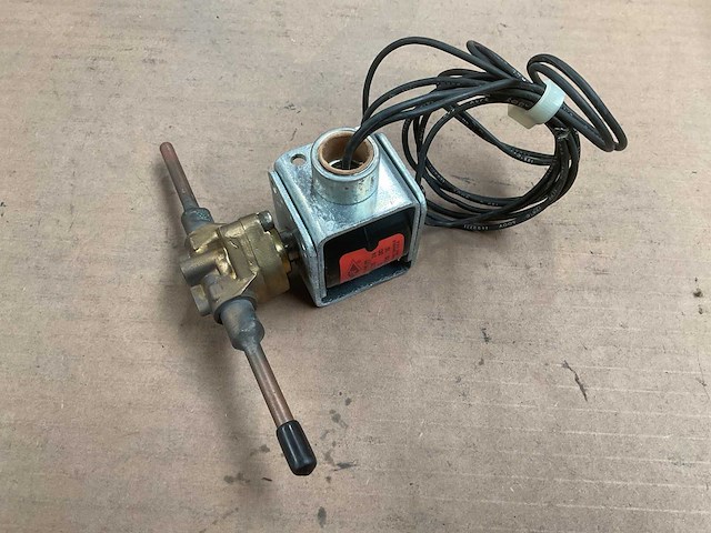 Solenoid valve (3x) - afbeelding 4 van  5