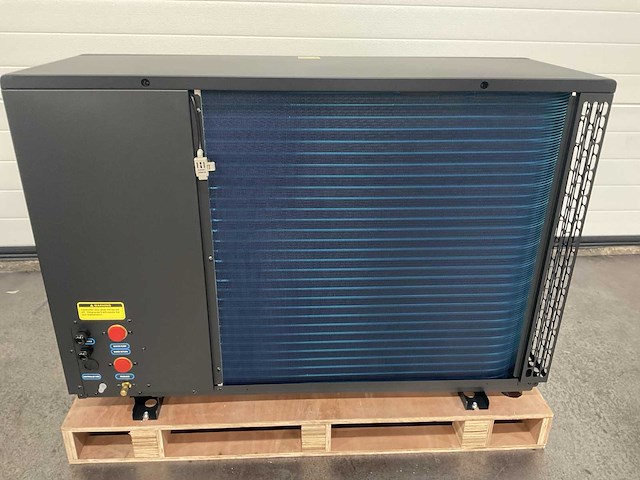 Solflow sfn-12sf1 propaan r290 warmtepomp 12kw ongebruikt - afbeelding 16 van  20