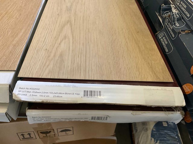 Solid floor blond pvc vloerdelen ca. 7 m² - afbeelding 2 van  2