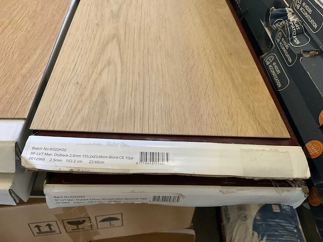 Solid floor blond pvc vloerdelen ca. 7 m² - afbeelding 2 van  2